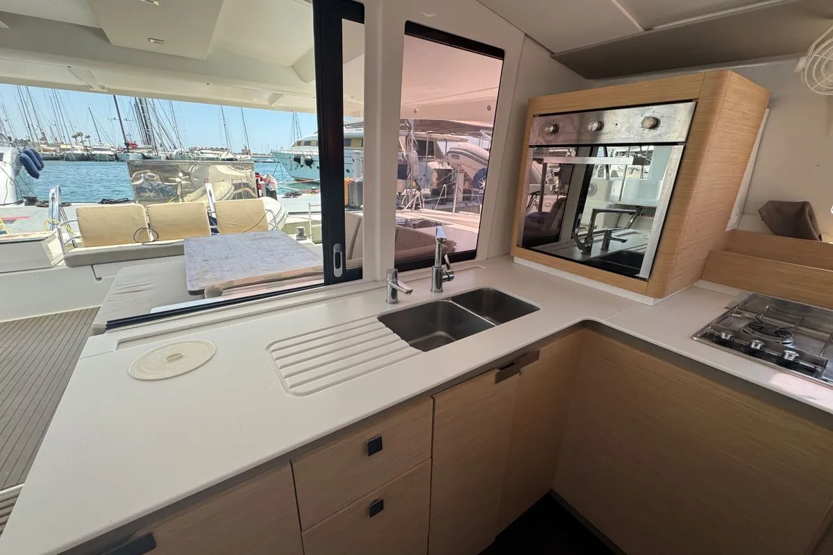 Head on Rosual Mar 467/2025, a Fountaine Pajot Astrea 42 Quatuor catamaran at Palma de Mallorca, Spain