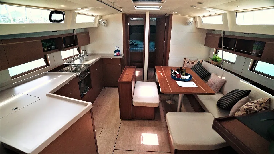 Salon of Aeolian Melody, a Beneteau Oceanis 46.1 sailboat at Preveza, Greece