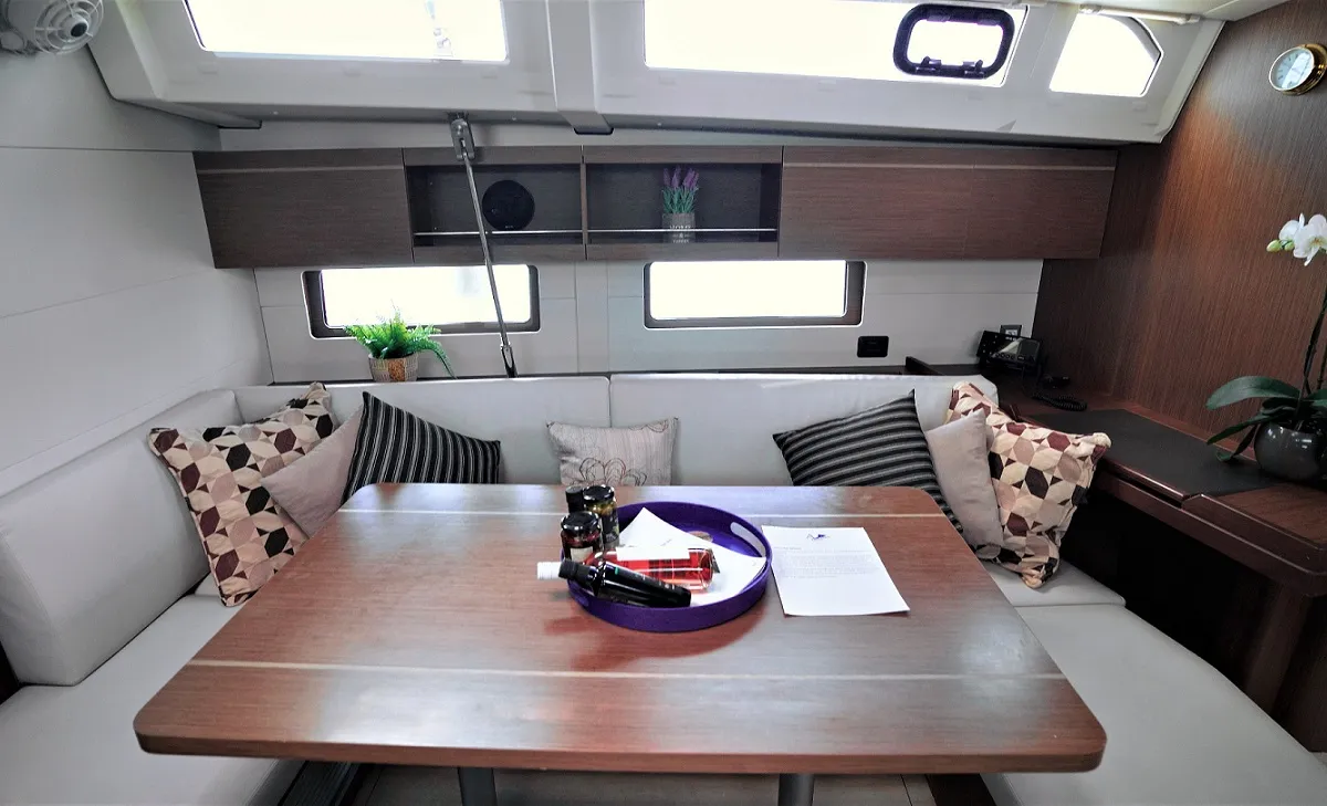 Salon of Aeolian Melody, a Beneteau Oceanis 46.1 sailboat at Preveza, Greece