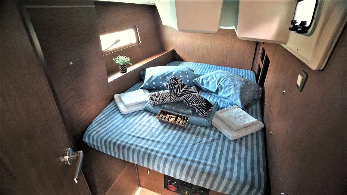 Cabin on Aeolian Melody, a Beneteau Oceanis 46.1 sailboat at Preveza, Greece