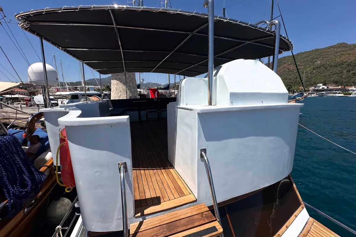 Deck of AYKEN, a Custom Made Ayken motor yacht at Bakırköy, Turkey