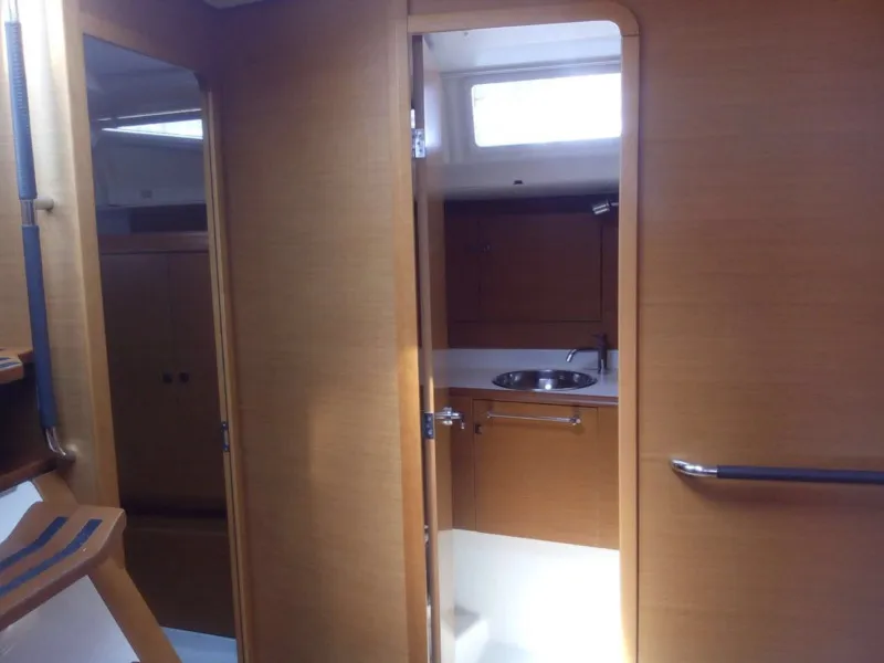 Head on Roberta, a Jeanneau Sun Odyssey 439 sailboat at Salerno, Italy
