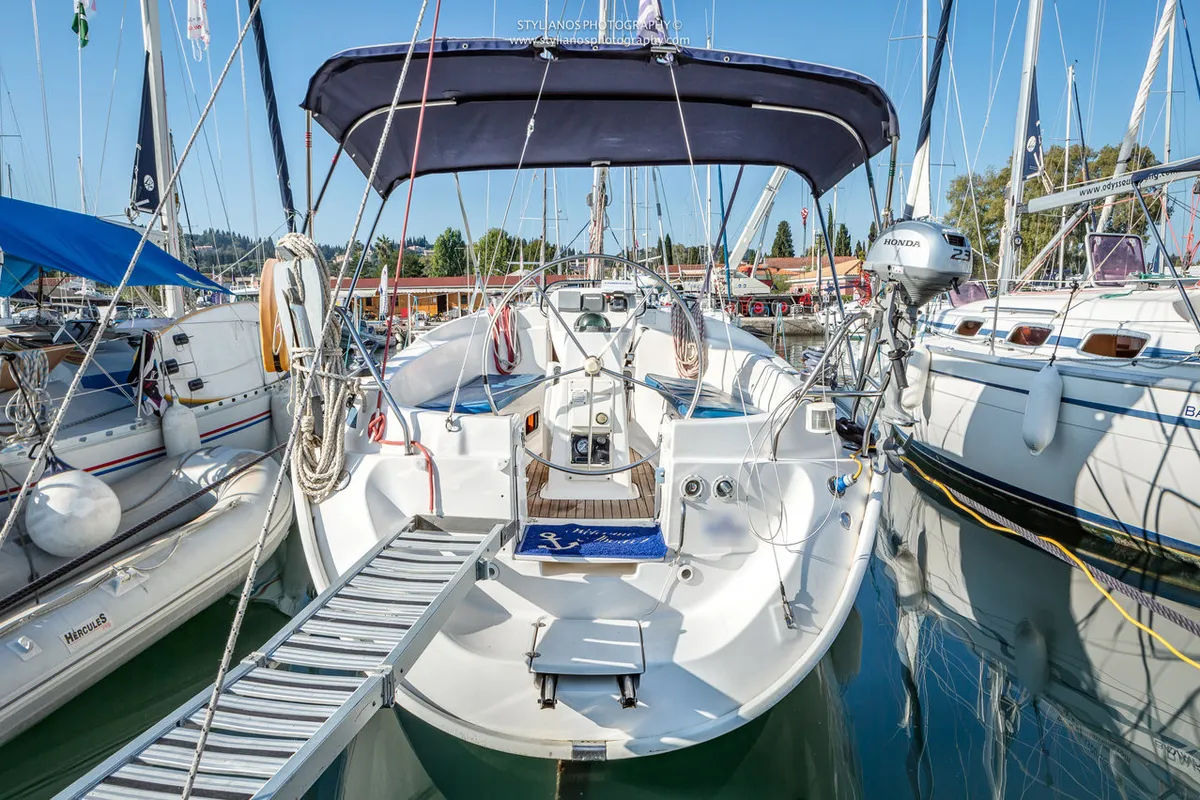Exterior view of Aias, a Bavaria 32 sailboat at Kontokali, Greece