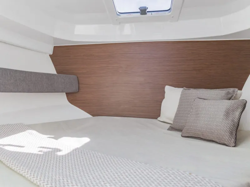 Cabin on Lovre, a Beneteau Antares 8 OB motorboat at Grad Šibenik, Croatia