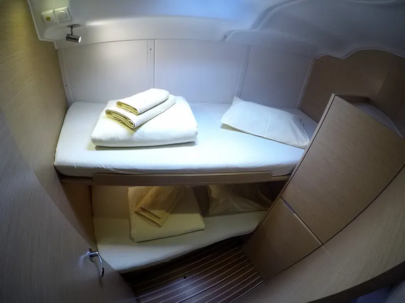 Cabin on Marta X, a Elan 444 Impression sailboat at Grad Šibenik, Croatia