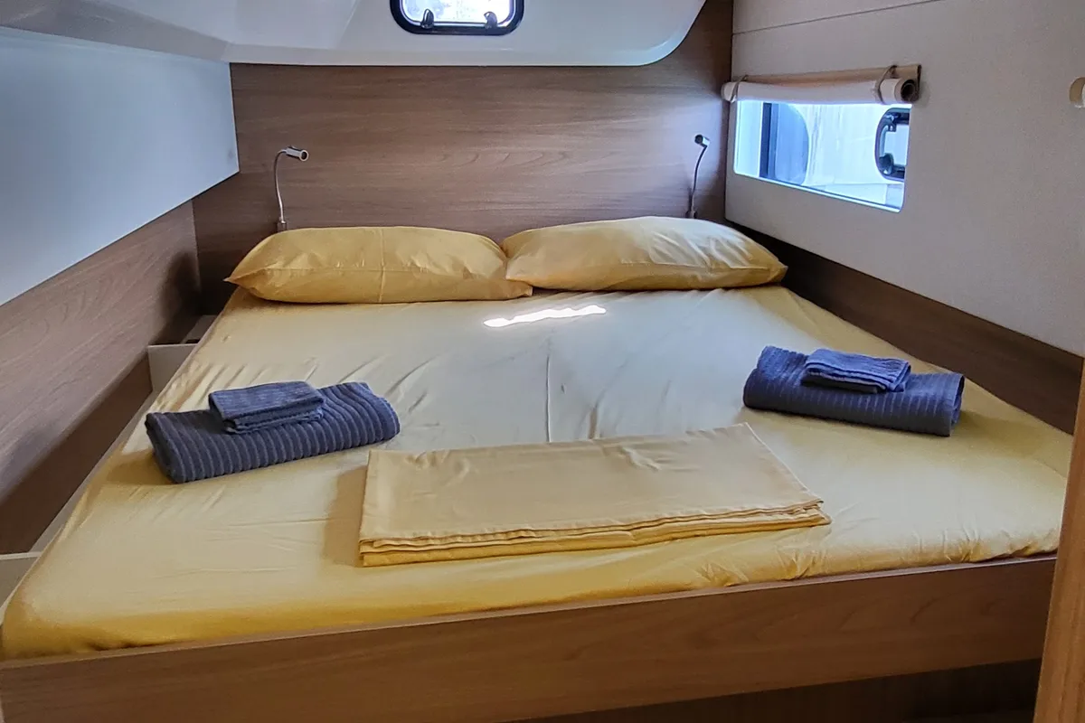 Cabin on Good Vibes, a Lagoon 46 catamaran at Figari/Golfo Aranci, Italy