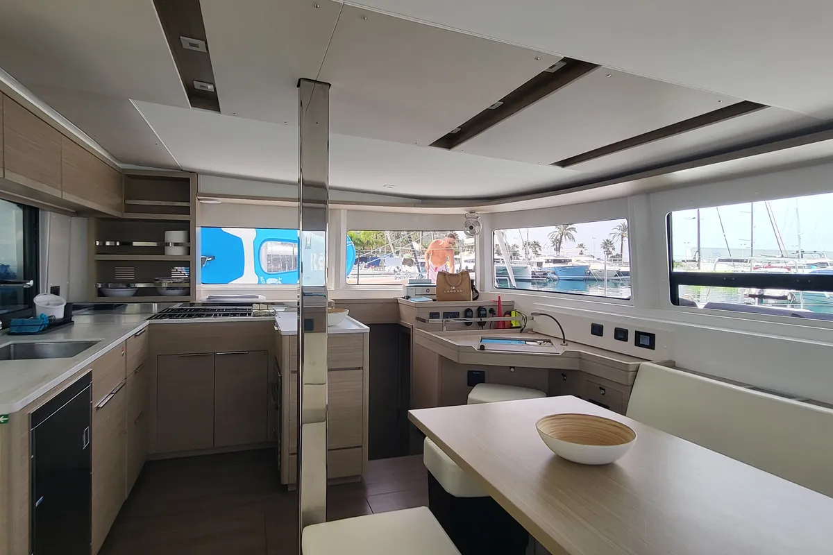 Salon of Good Vibes, a Lagoon 46 catamaran at Figari/Golfo Aranci, Italy
