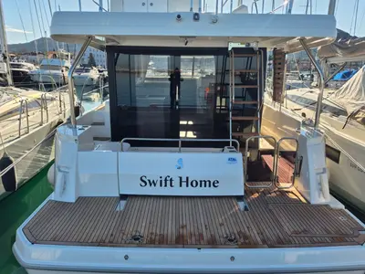 Swift Home