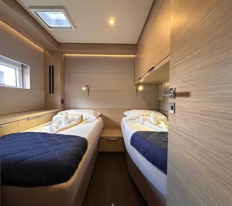 Cabin on MAUI (PTP), a Lagoon 55 catamaran at Pointe-à-Pitre, France