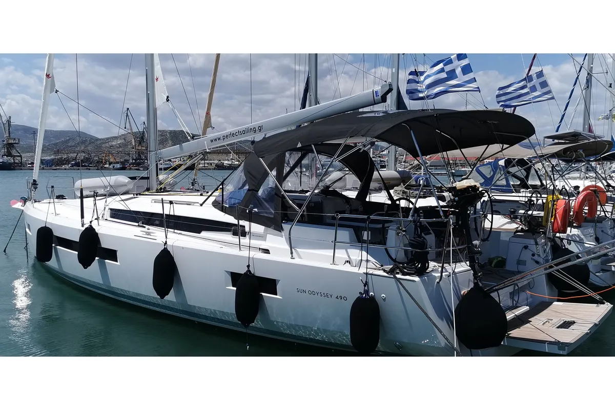 Exterior view of Marina 2, a Jeanneau Sun Odyssey 490 sailboat at Skiathos, Greece