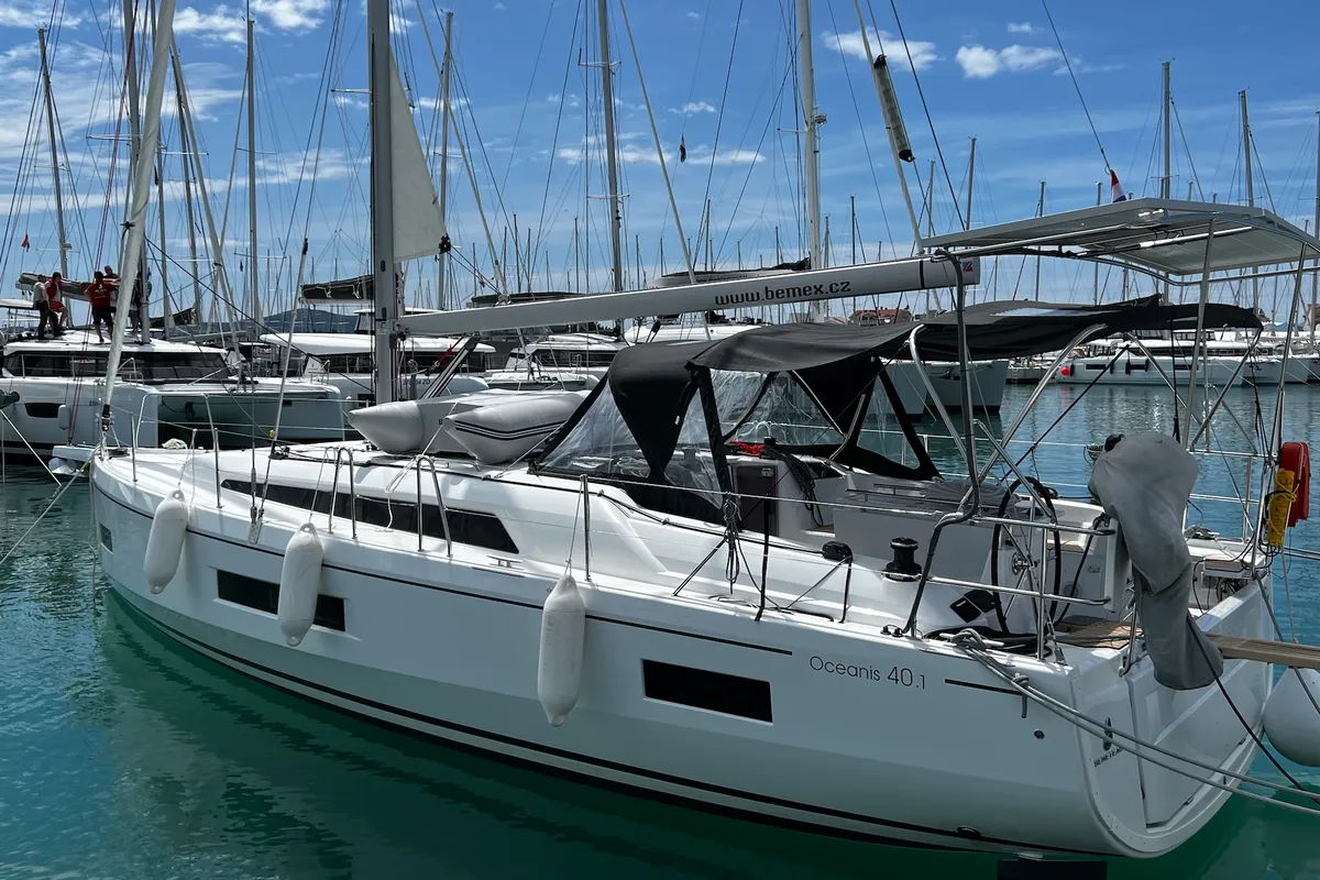 Exterior view of Elizabeth, a Beneteau Oceanis 40.1 sailboat at Općina Sukošan, Croatia