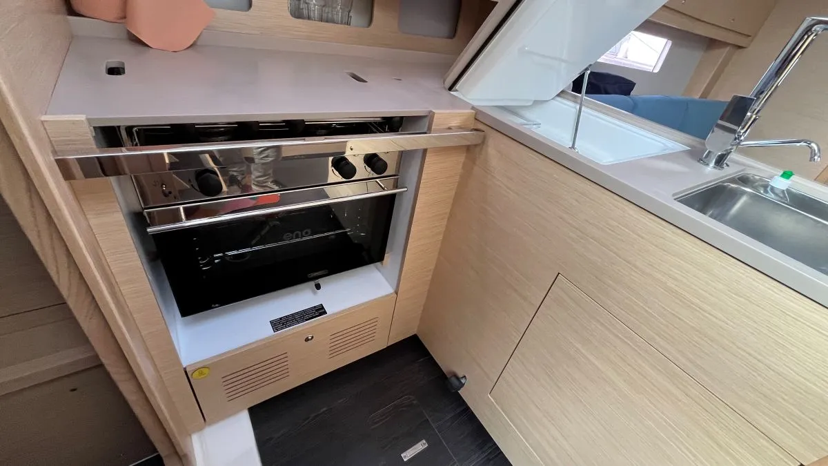 Galley of Evren, a Dufour 37 sailboat at La Rochelle, France