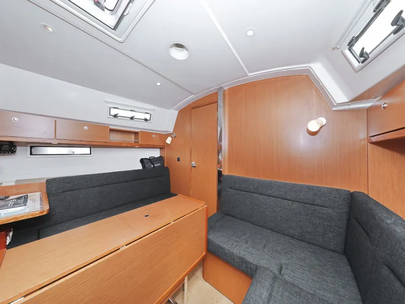 Salon of Petra M, a Bavaria 36 Cruiser sailboat at Zadar, Croatia