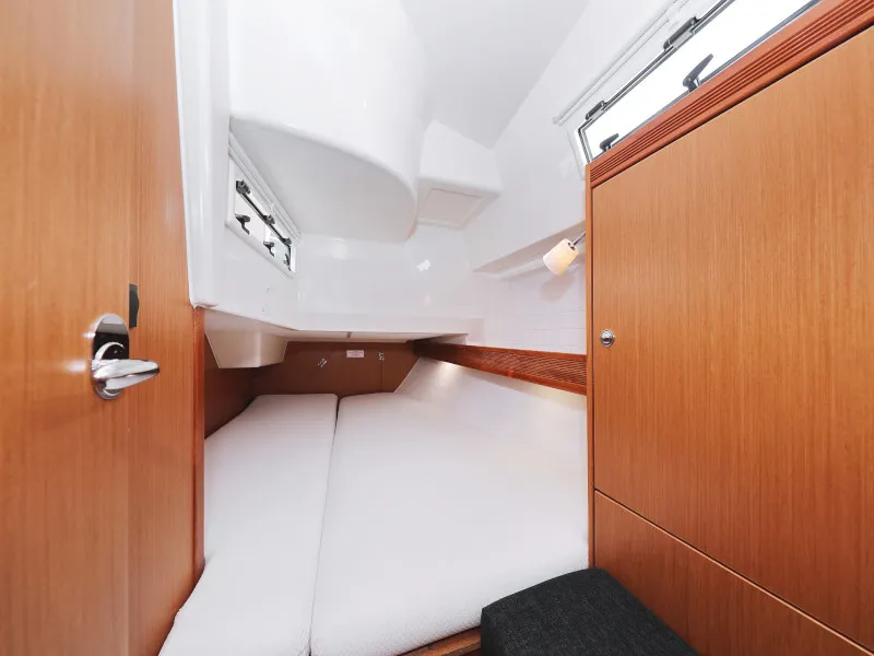 Cabin on Petra M, a Bavaria 36 Cruiser sailboat at Zadar, Croatia
