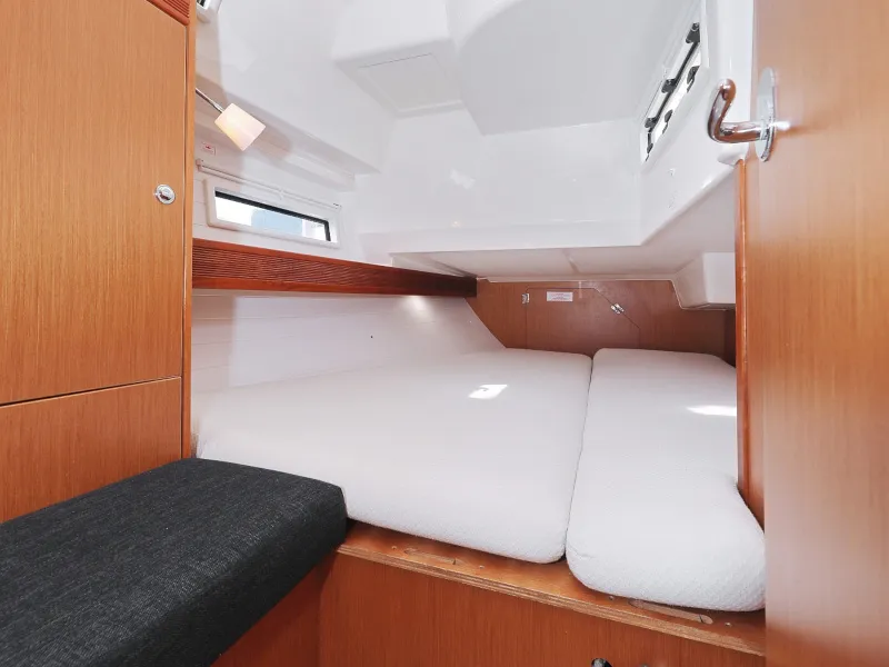 Cabin on Petra M, a Bavaria 36 Cruiser sailboat at Zadar, Croatia