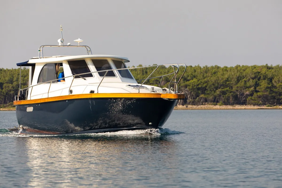 Deck of Paola, a Brodoremont Punat Adria Mare 38 motor yacht at Punat, Croatia