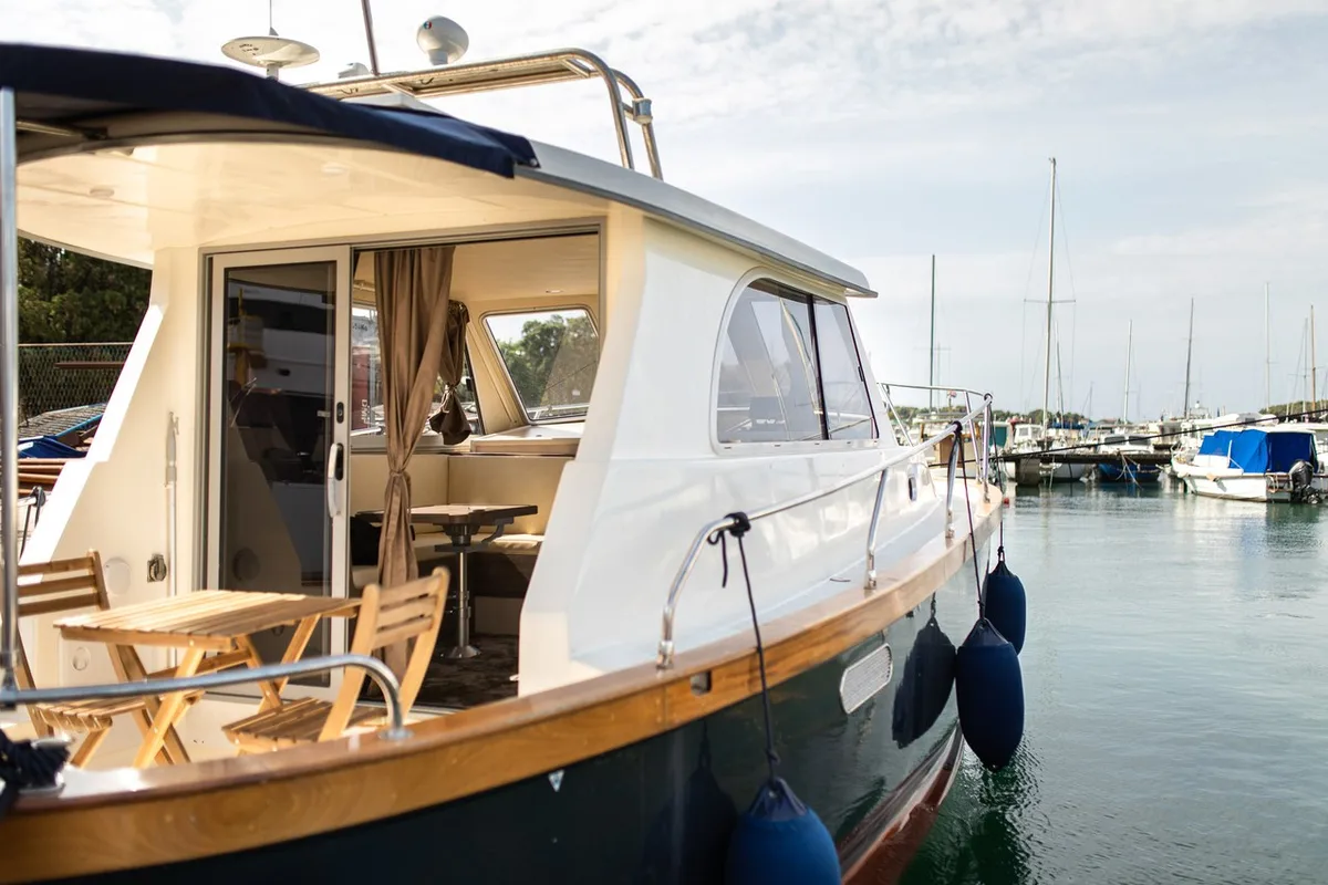 Exterior view of Paola, a Brodoremont Punat Adria Mare 38 motor yacht at Punat, Croatia