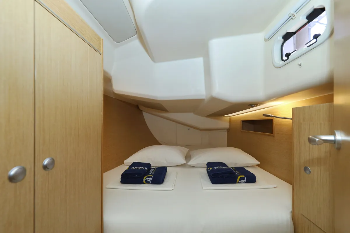 Cabin on Tine, a Hanse 455 sailboat at Grad Biograd na Moru, Croatia