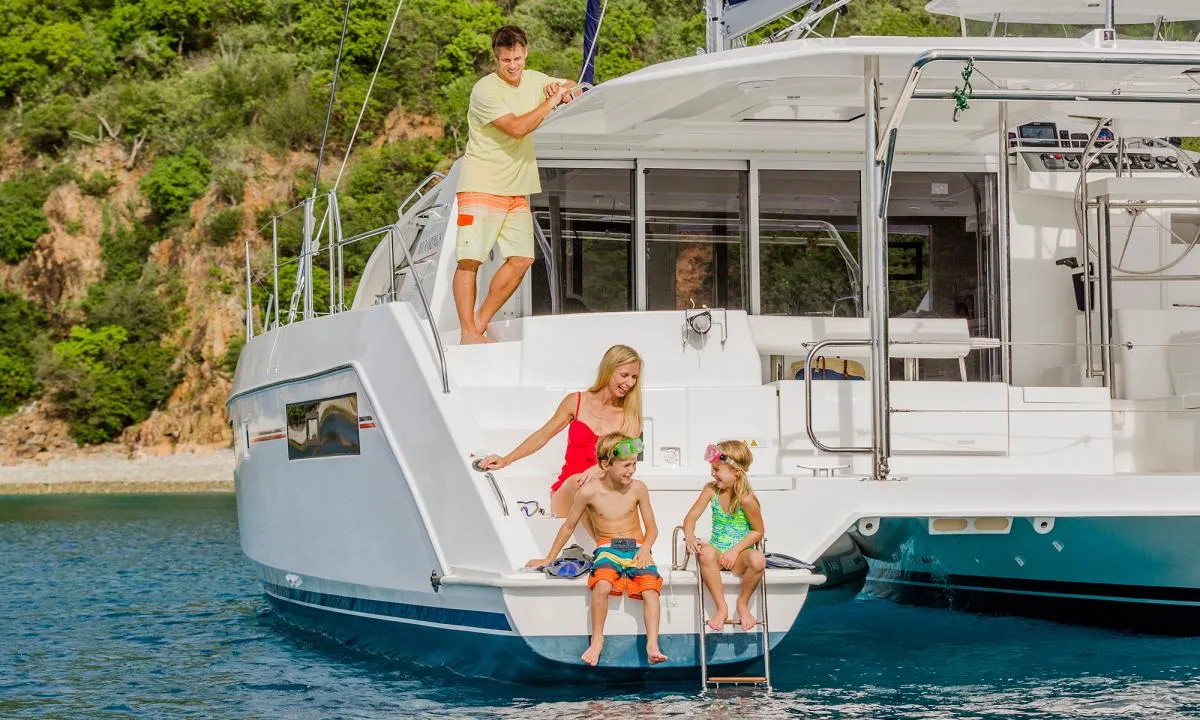 Exterior view of Vision 3, a Leopard 40 catamaran at Uturoa, France