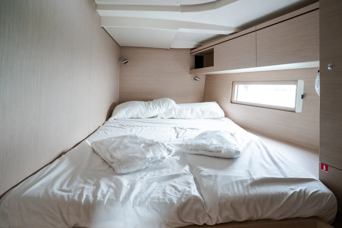 Cabin on Agape - Premium line, a Beneteau Oceanis 51.1 sailboat at Rosignano Solvay, Italy