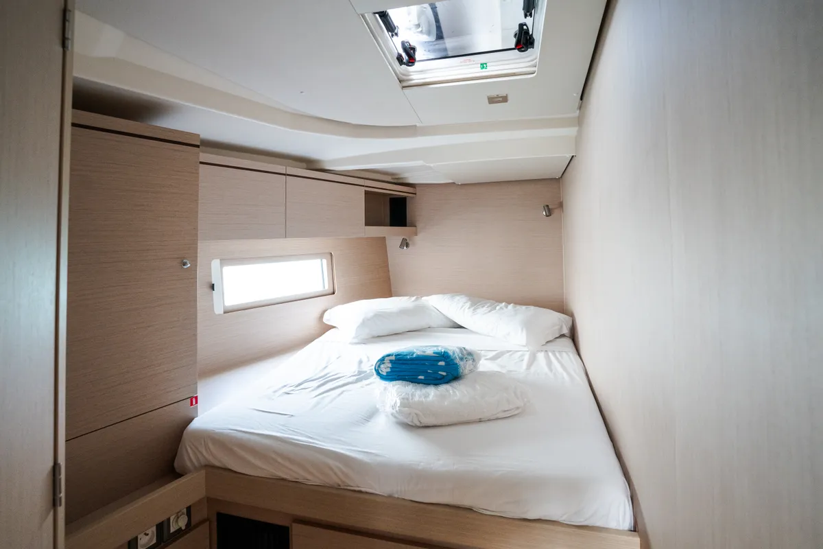 Cabin on Agape - Premium line, a Beneteau Oceanis 51.1 sailboat at Rosignano Solvay, Italy