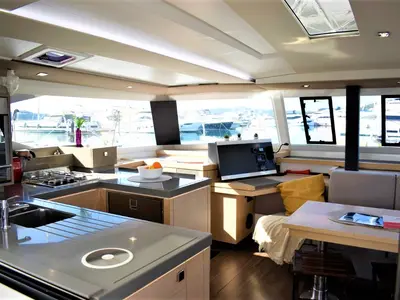 Galley of OCEAN RUNNER, a Fountaine Pajot Astréa 42 catamaran at Općina Medulin, Croatia