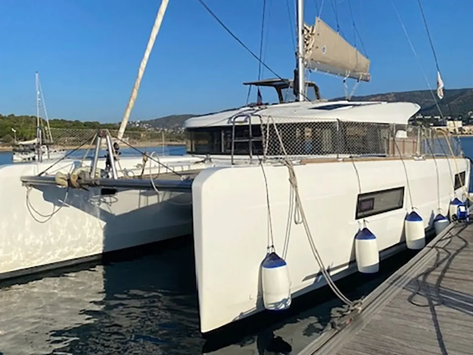 ESTEREL, a Lagoon 40 catamaran at La Favière, France