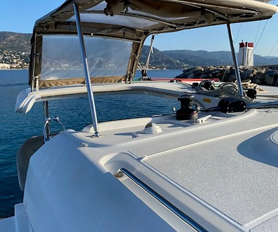 ESTEREL, a Lagoon 40 catamaran at La Favière, France