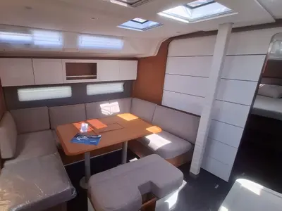 Salon of Simba, a Dufour 41 sailboat at Tonnarella, Italy
