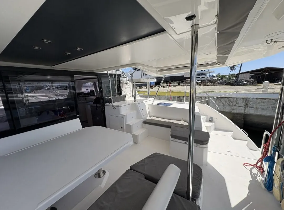 Sealma, a Leopard 45 catamaran at Ribishi, Saint Vincent and the Grenadines