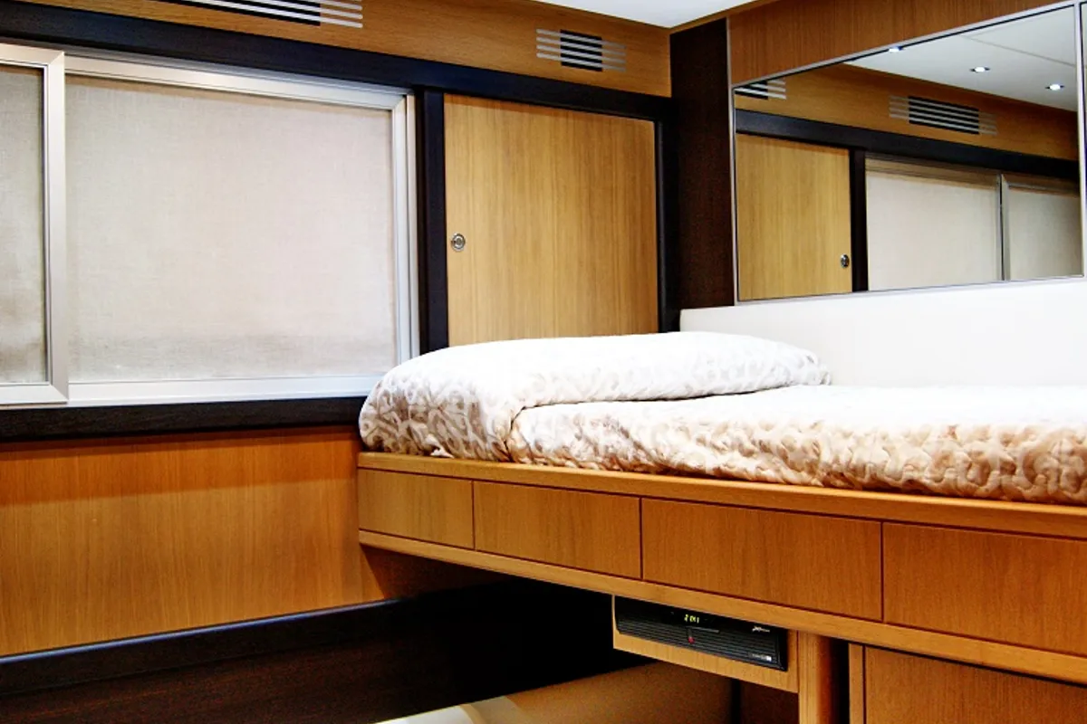 Cabin on Noi Quattro, a Abacus 70 motor yacht at Seget Donji, Croatia