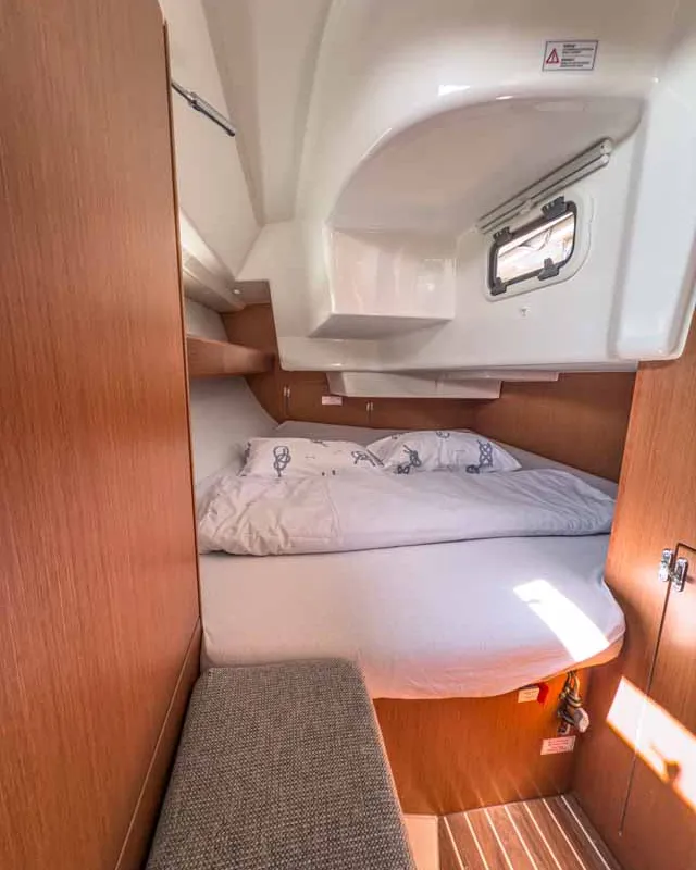 Cabin on Hydra, a Bavaria Cruiser 34 sailboat at Grad Pula, Croatia