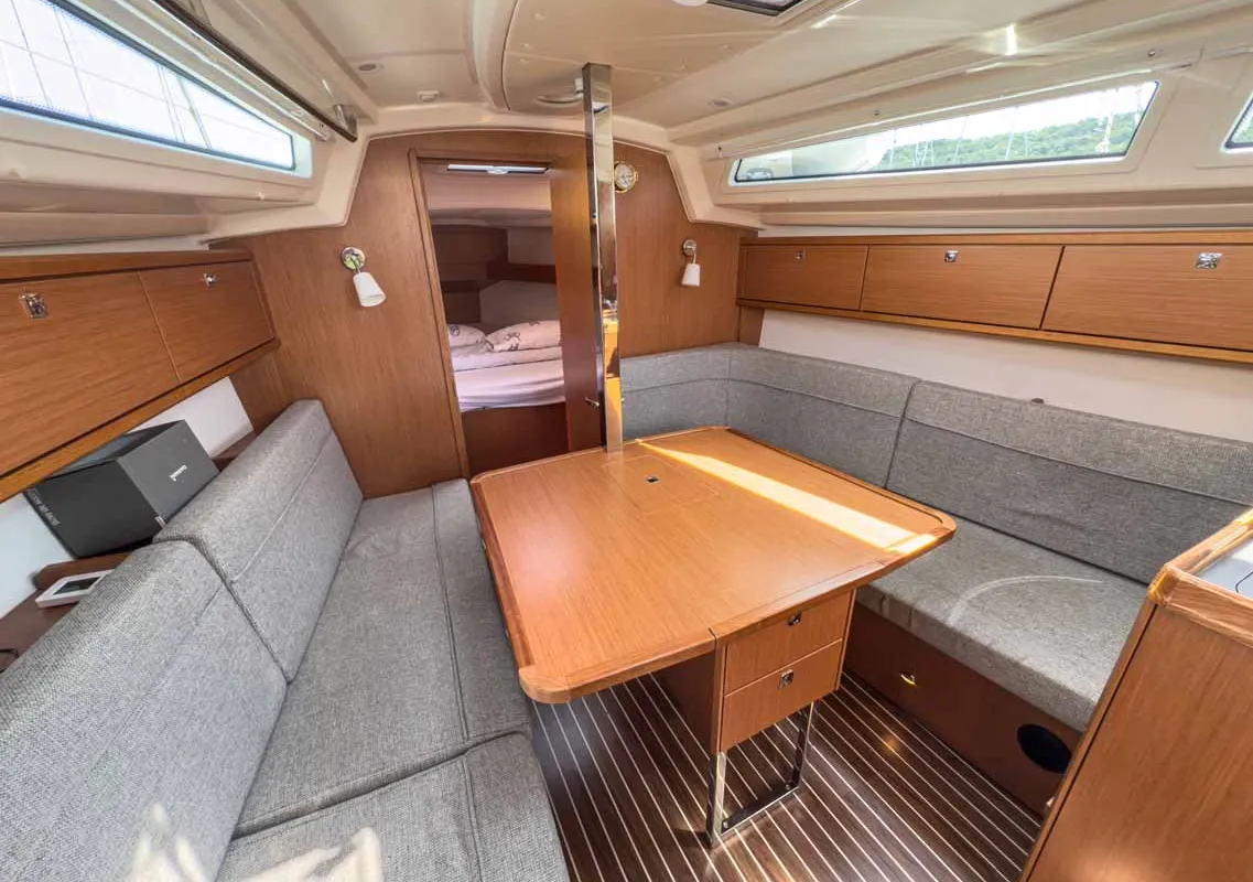 Salon of Hydra, a Bavaria Cruiser 34 sailboat at Grad Pula, Croatia