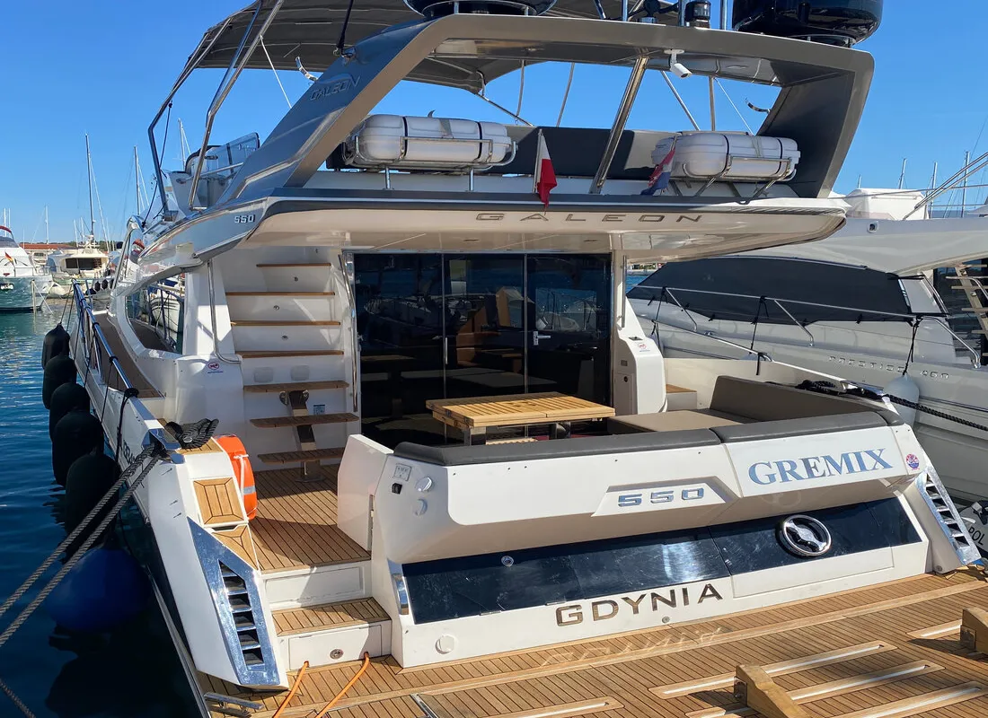 Exterior view of Gremix, a Galeon 550 Fly motor yacht at Grad Šibenik, Croatia