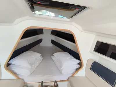 Cabin on Bellissima, a Italia 9.98 sailboat at Punat, Croatia