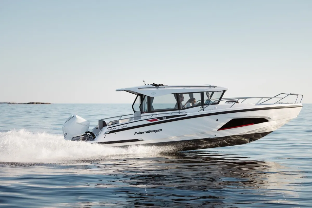 Exterior view of Sintaxion, a Nordkapp Coupe 905 motorboat at Glyfada, Greece
