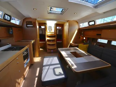 Salon of Podere Sapaio, a Dufour 460 GL sailboat at Cecina, Italy