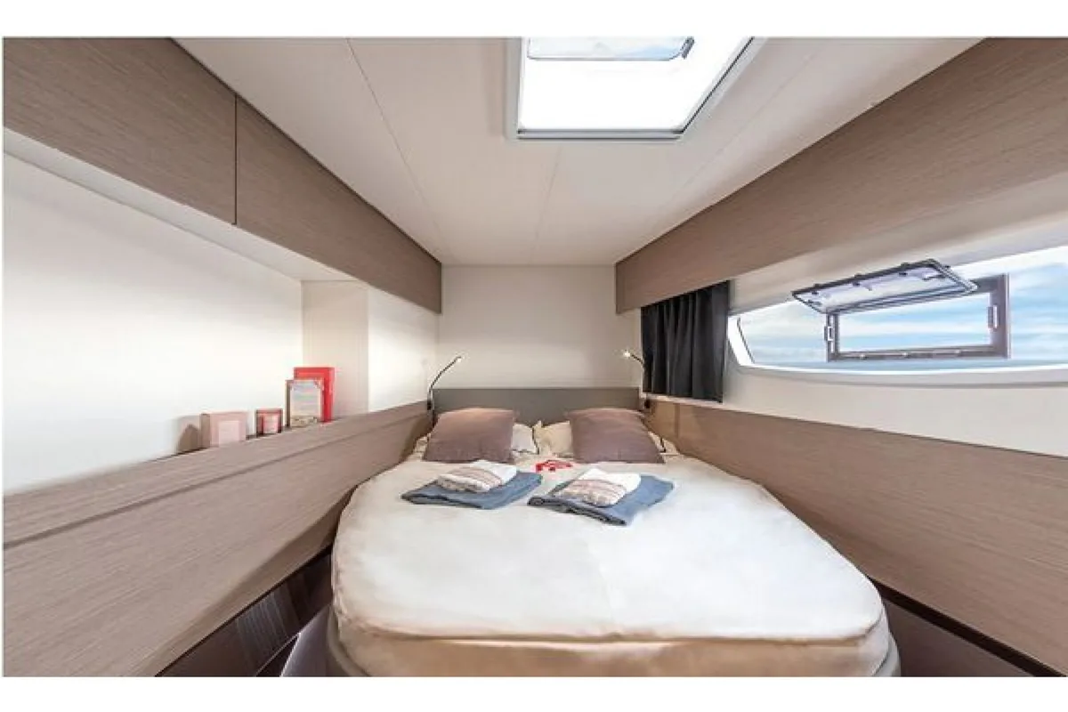 Cabin on Ozea, a Fountaine Pajot Elba 45 catamaran at Hyères, France