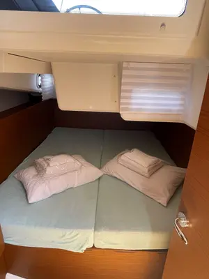 Cabin on Ecstasea, a Jeanneau Sun Odyssey 440 sailboat at Lefkada, Greece