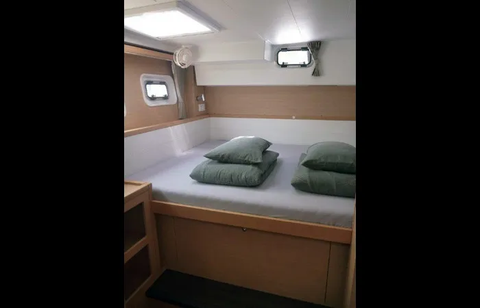 Cabin on Aladabra, a Lagoon 40 catamaran at Larmor-Plage, France