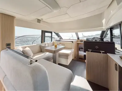 No Stress, a Prestige F4.3 motorboat at Podstrana - Miljevac, Croatia