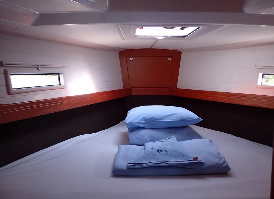 Cabin on Lal, a Bavaria Cruiser 41 sailboat at Fethiye, Turkey