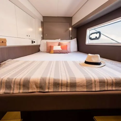 Cabin on Azul, a Bali 4.2 catamaran at Figari/Golfo Aranci, Italy