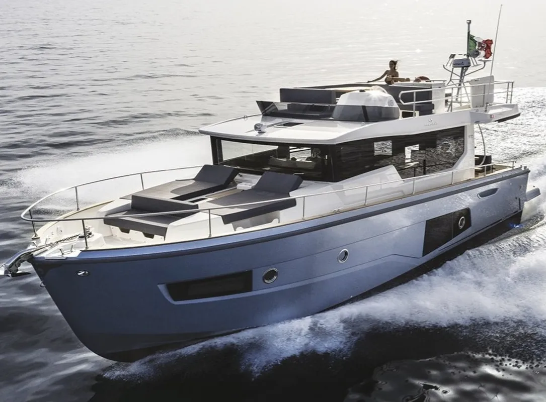 G&K2, a Cranchi T43 Eco Trawler motorboat at Cannigione, Italy