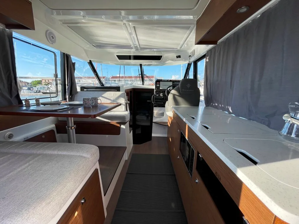 Salon of Ojj Misia, a Jeanneau Merry Fisher 1095 motorboat at Pirovac, Croatia