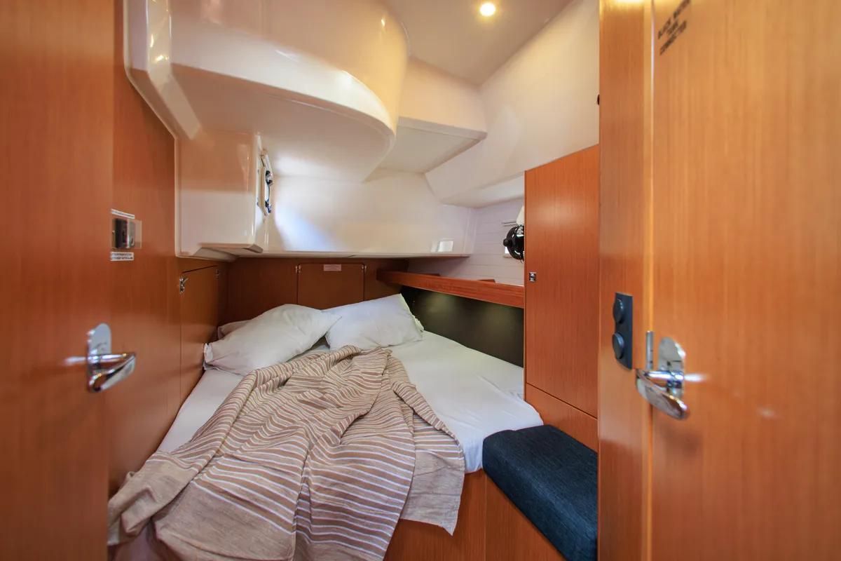 Cabin on Kyveli, a Bavaria Cruiser 46 sailboat at Athens, Greece