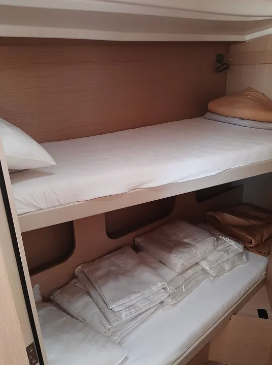 Fots, a Beneteau Oceanis 40.1 sailboat at Municipal Unit of Palairos, Greece