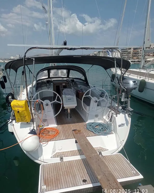 Cockpit of Licence to chill, a Bavaria Cruiser 34 sailboat at Volos Municipality, Greece
