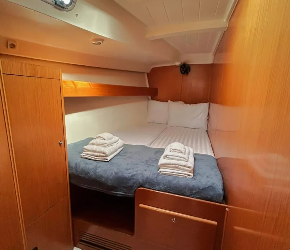 Cabin on Fairy, a Beneteau Cyclades 50.5 sailboat at Athens, Greece