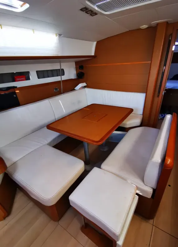 Phat Dolphin, a Jeanneau Sun Odyssey 479 sailboat at Ribishi, Saint Vincent and the Grenadines